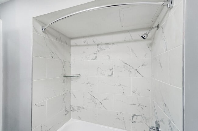 Interior Photo - Cascade Ridge