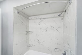Interior Photo - Cascade Ridge