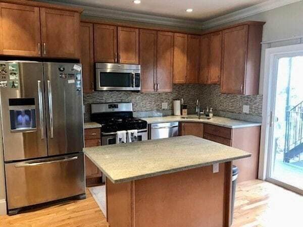 Photo - 252 Gold St