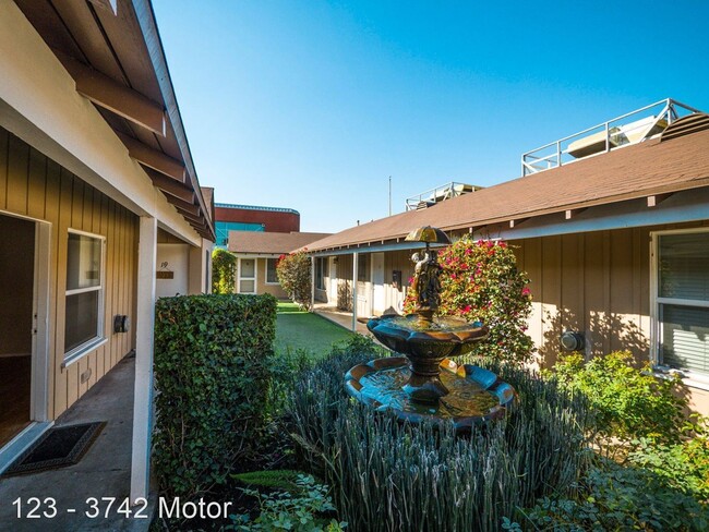 Building Photo - 3742 Motor Ave