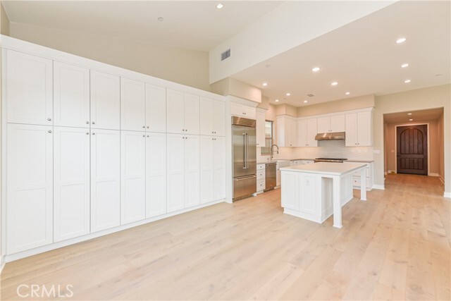 Building Photo - 131 Fairgreen