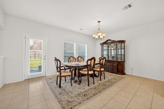 Building Photo - 21583 Rose Mill Dr