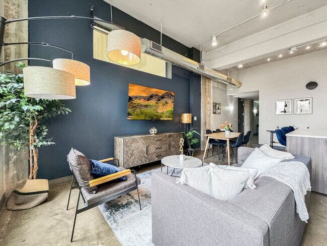 Foto del edificio - 555 Evergreen St