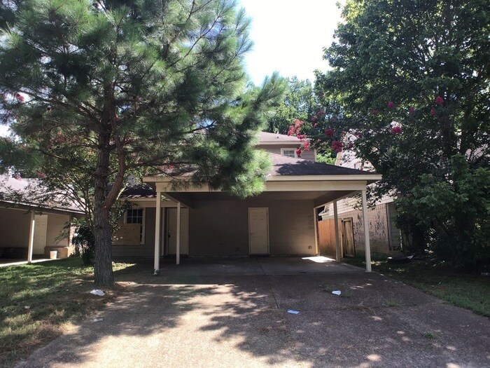 Primary Photo - 4655 Addington Dr