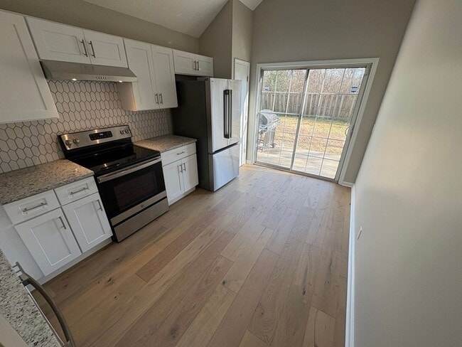 Foto del edificio - 5504 Knollcrest Ct