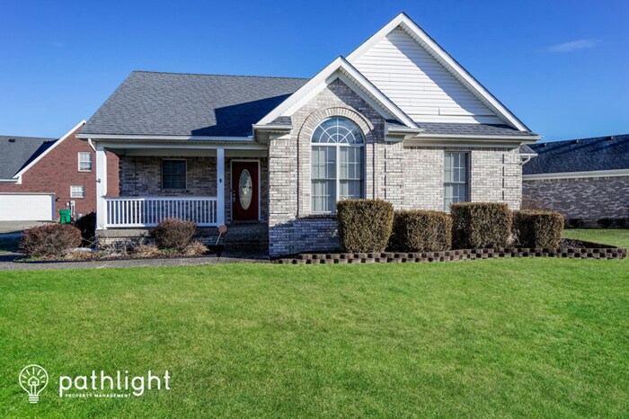 Primary Photo - 302 Bentwood Dr, Shepherdsville, KY, 40165