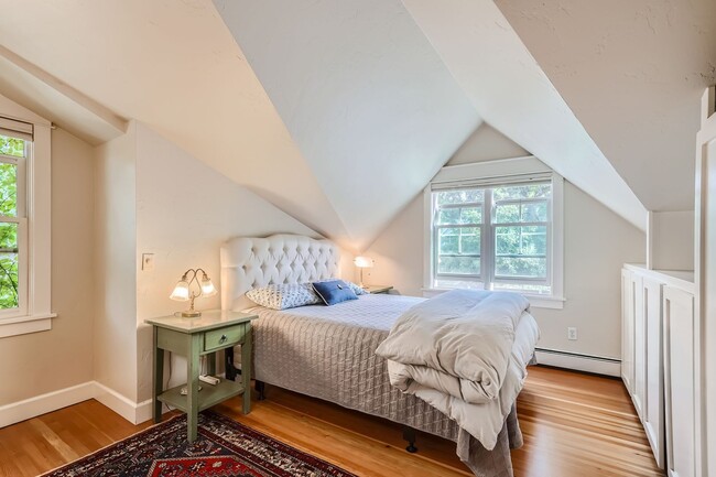 Building Photo - West Boulder 4 BDR Home - Walkable to Ever...