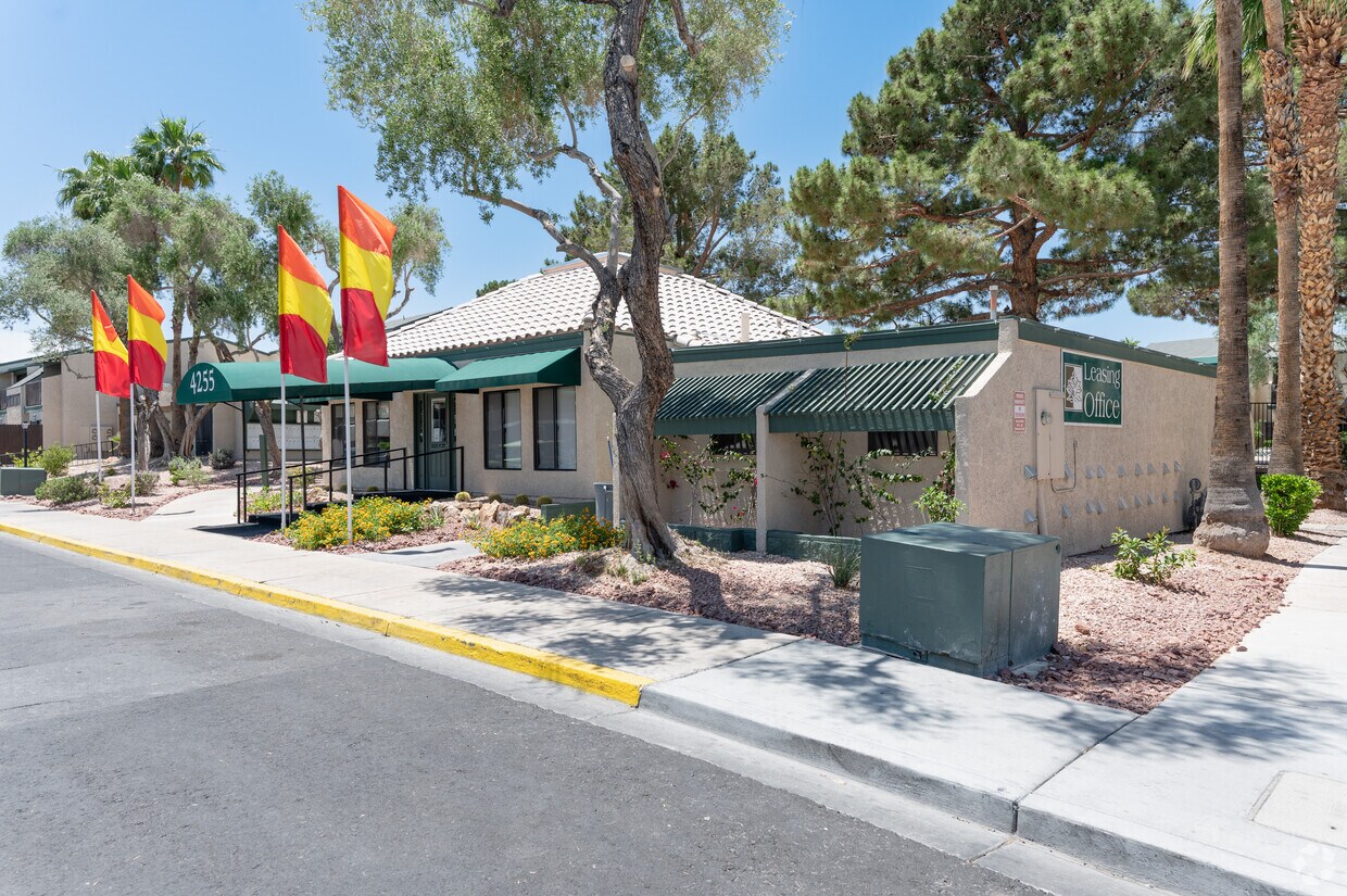 Foto principal - Tamarus Park Apartments