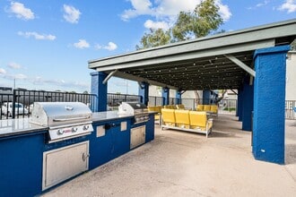 Building Photo - Artisan Park