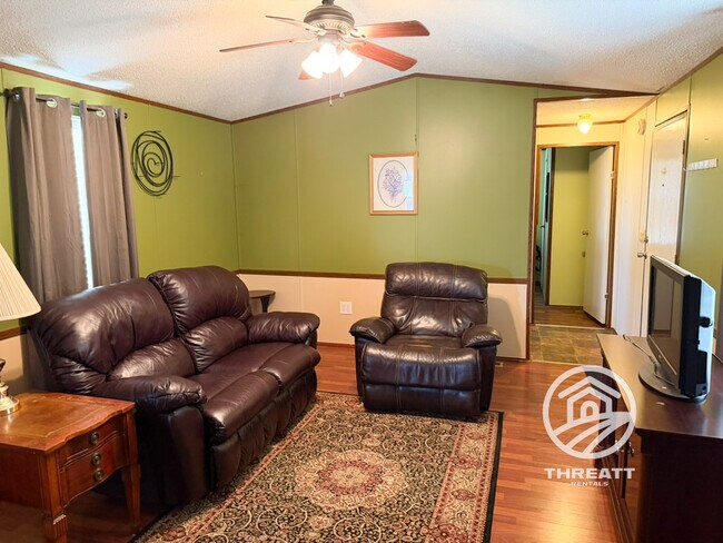 Foto del edificio - 1584 McCaskill Rd