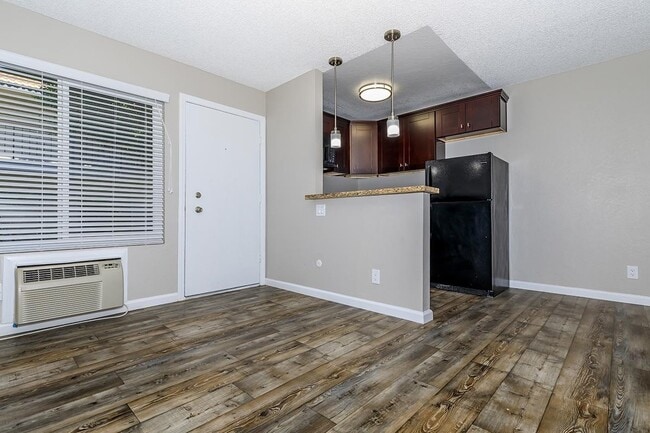 Interior Photo - Rancho del Sol