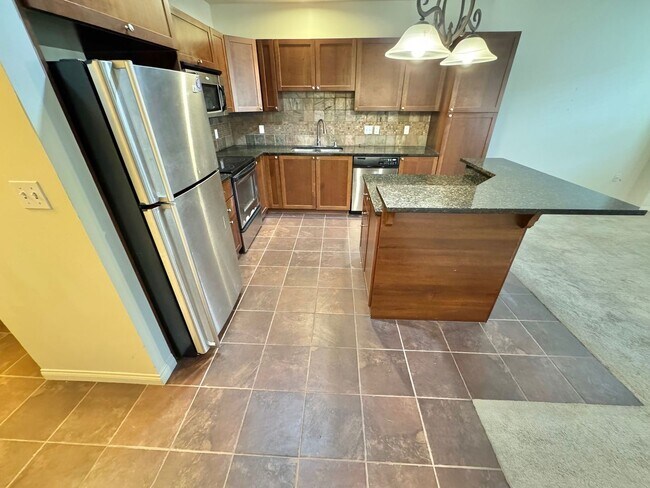 Foto del edificio - AMAZING ONE BEDROOM CONDO CENTRALLY LOCATED IN THE HEART OF LAS VEGAS