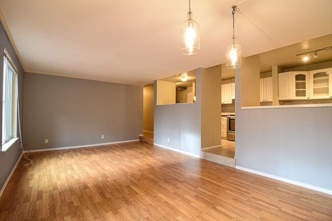 Foto del edificio - Shoreline Two Bedroom Condo