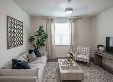 Foto del edificio - 13958 Cottingham Rd