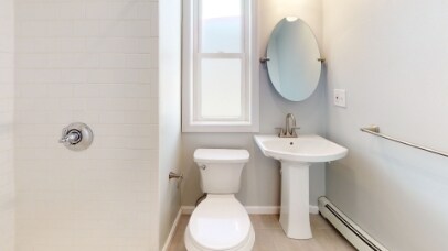 Foto del edificio - 677 Bennington St