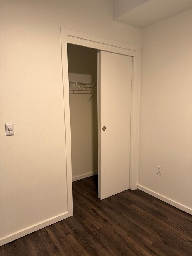 Interior Photo - The Hawthorne Apts