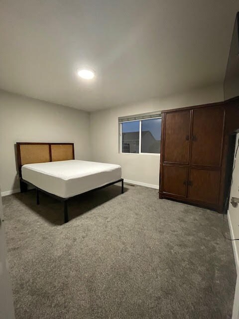 Foto del edificio - 15335 Stovall Ave