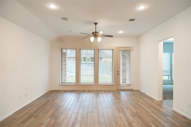 Foto del edificio - 31410 Golden Cliffs Ln
