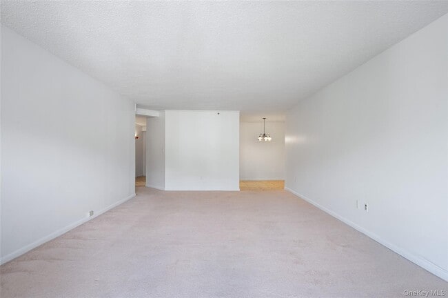 Foto del edificio - 25 Rockledge Ave