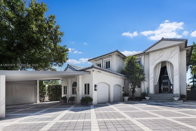 Building Photo - 176 S Hibiscus Dr