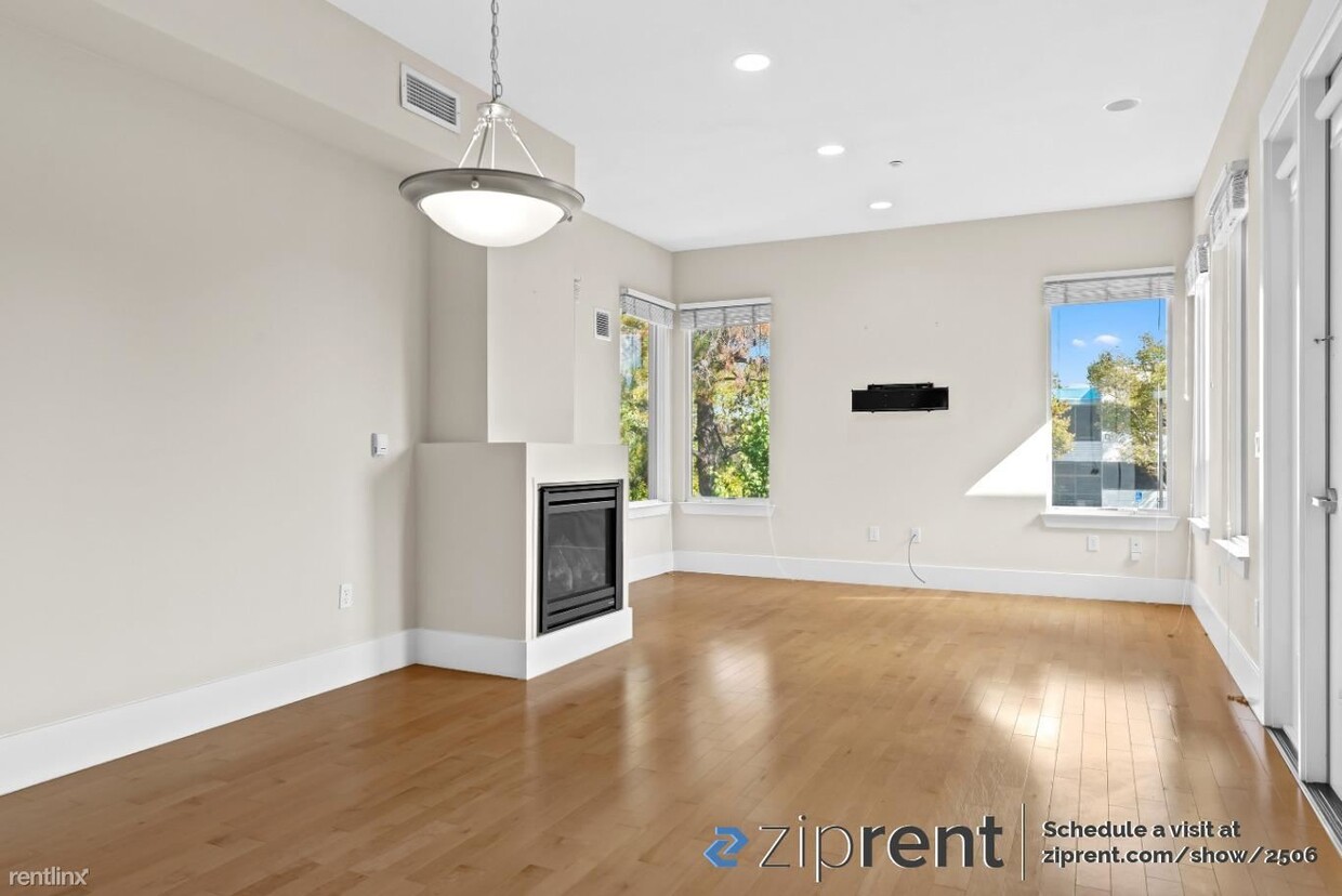 Primary Photo - 3 br, 2 bath Condo - 5100 El Camino Real, ...