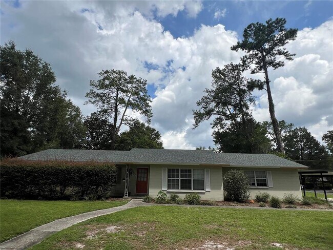 Foto del edificio - 4909 NW 36th Dr