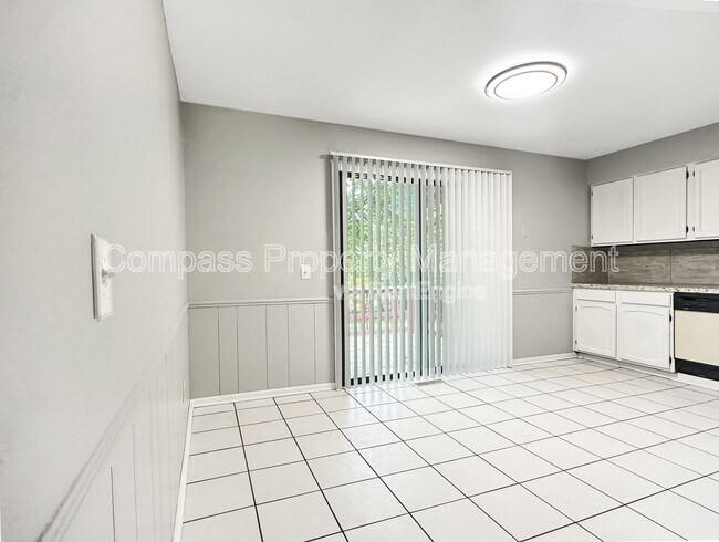 Foto del edificio - 4699 Stauffer Ave SE