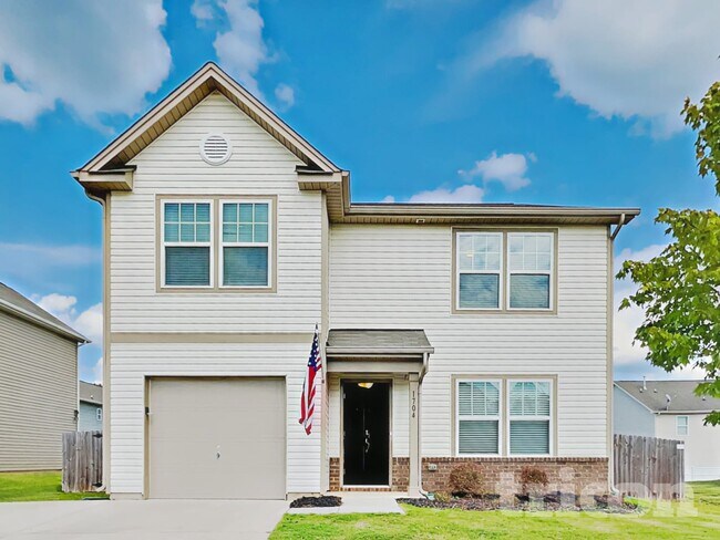 Building Photo - 1704 Sawtooth Ct