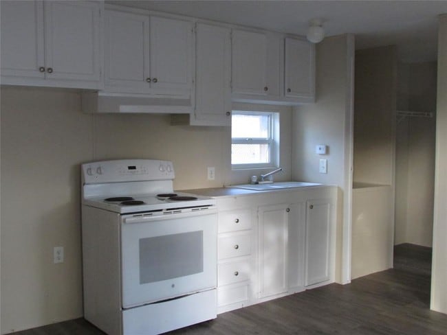 Foto del edificio - 15190 Paradise Cove Dr