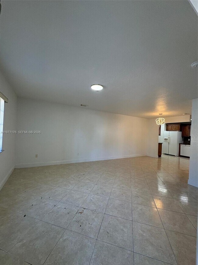 Foto del edificio - 7664 NW 182nd Terrace