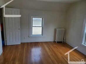 Building Photo - 27 Winship St