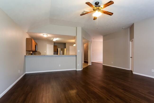 Foto del edificio - 18411 Atascocita Meadows Dr