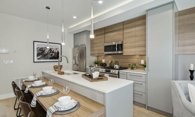 Photo - 1721 N Philip St Apartment