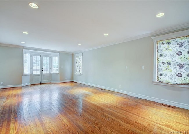Building Photo - 21 Westmont