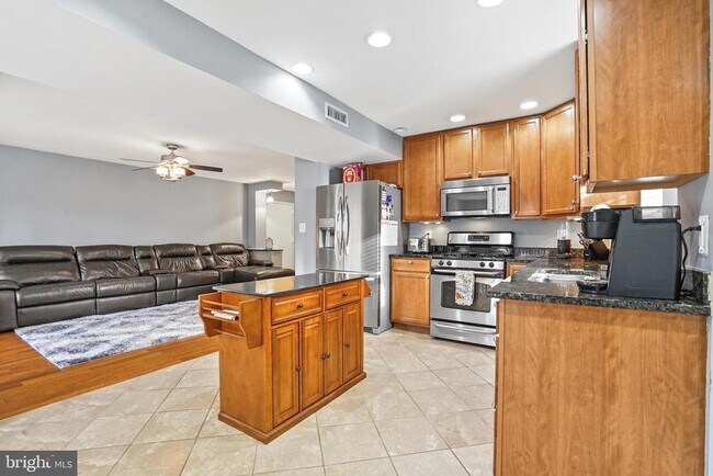 Foto del edificio - 2045 Royal Fern Ct
