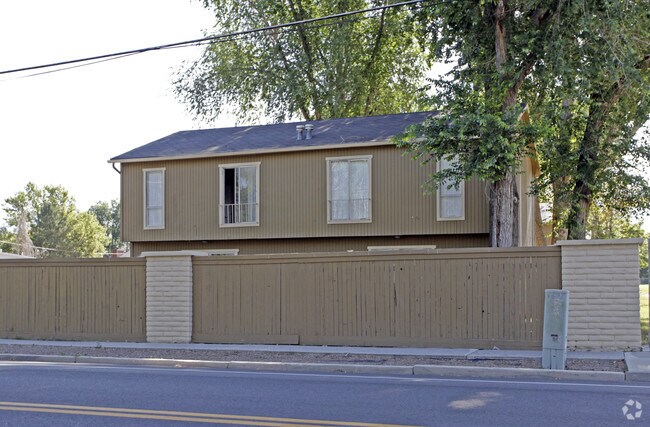 Building Photo - Maplewood Estates