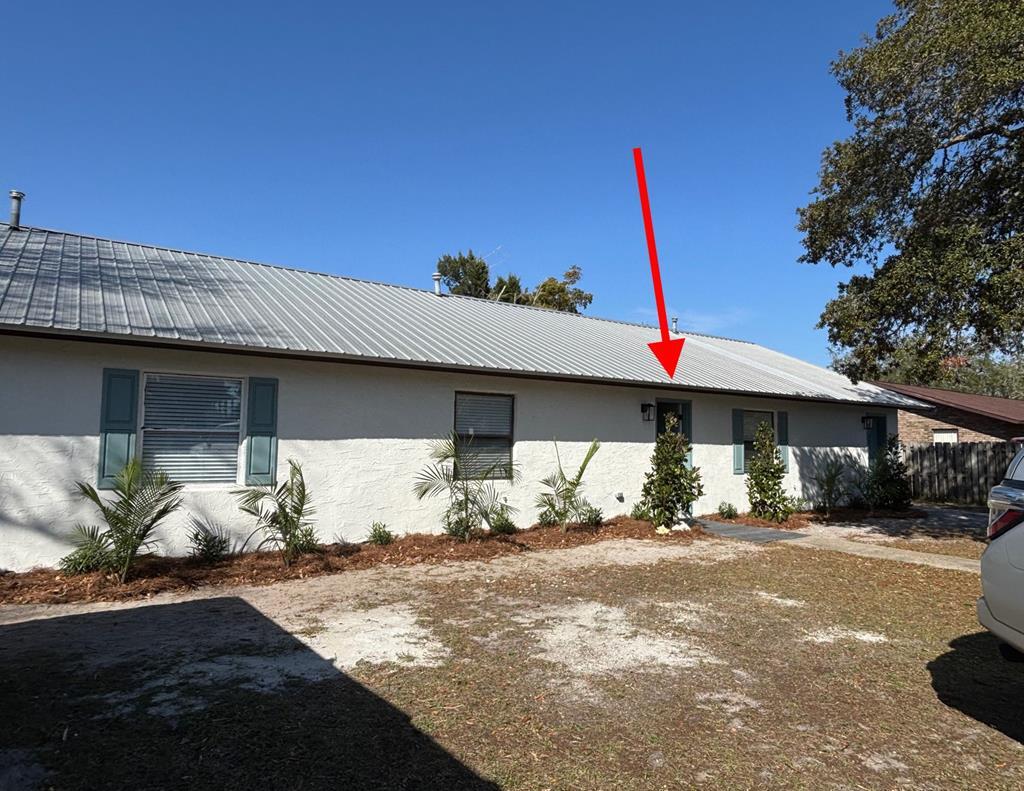 Foto principal - 349 Dolphin St