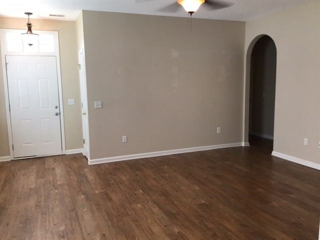 Building Photo - 25 Hartland Ct