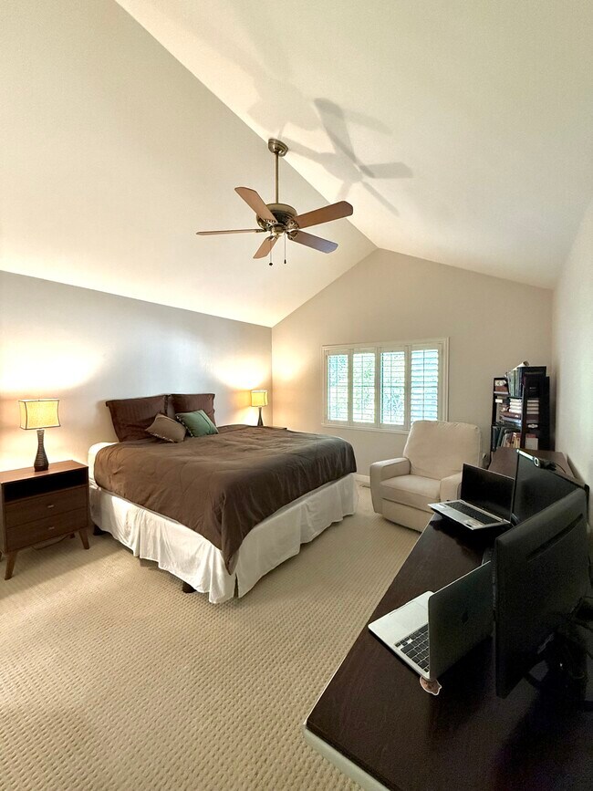 Foto del edificio - 3666 Silver Oak Pl