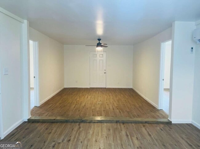 Building Photo - 1316 Forrest Ave