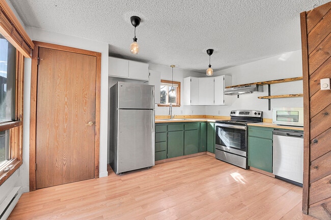 Photo - 26147 South End Rd Townhome