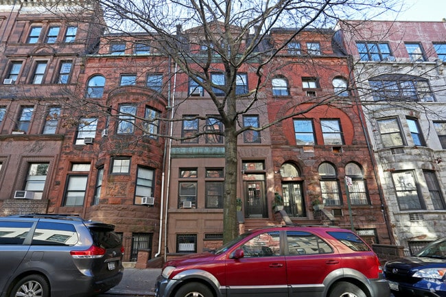 Building Photo - 154 West 76th Street