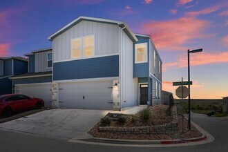 Building Photo - 12815 Village Spun Plz