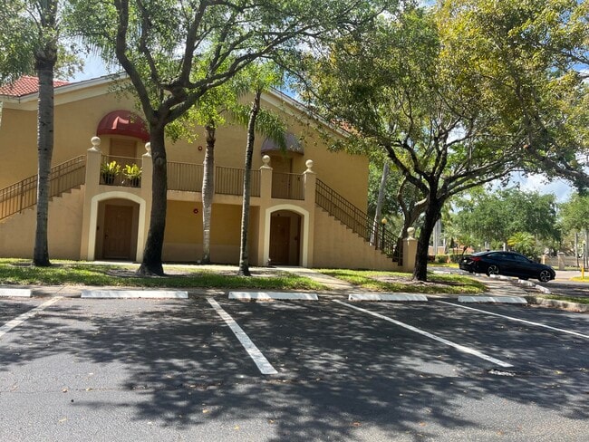 Building Photo - 4271 San Marino Blvd