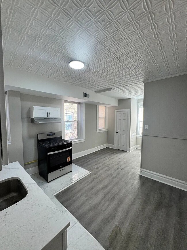 Foto del edificio - 1343-1353 Springfield Ave
