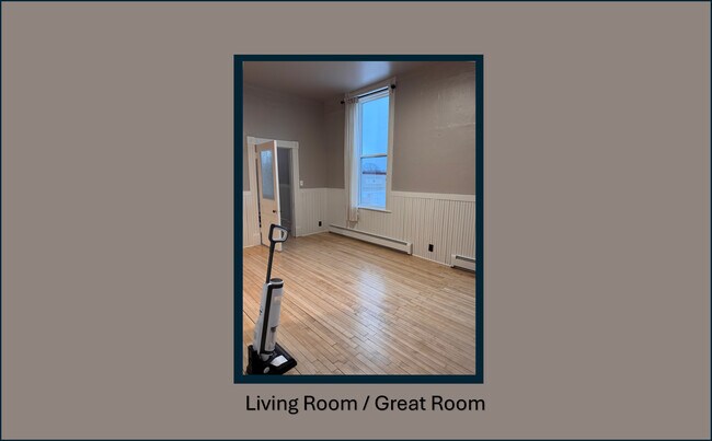 Sala de estar / Gran sala - 109 5th St