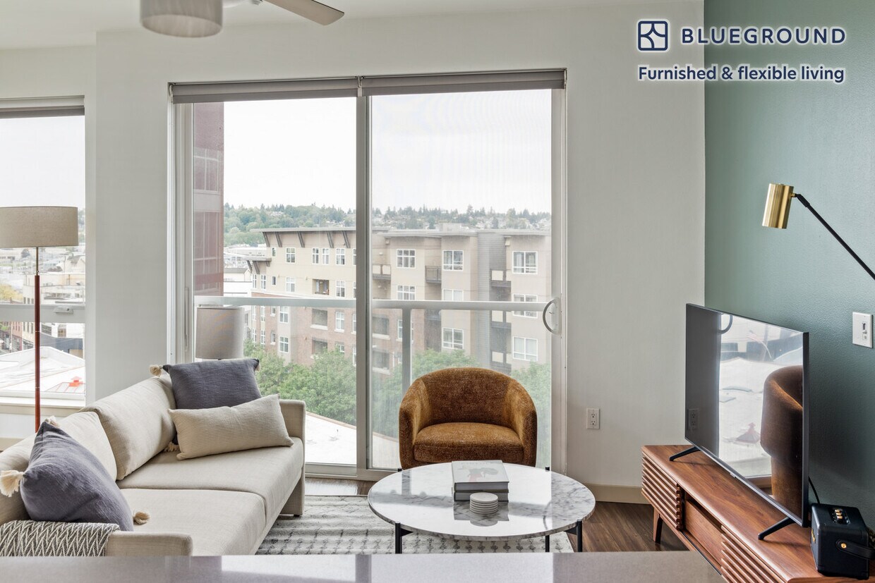 Foto principal - 5398 Russell Ave NW