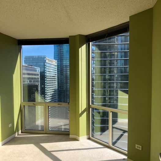 Foto del edificio - 222 N Columbus Dr