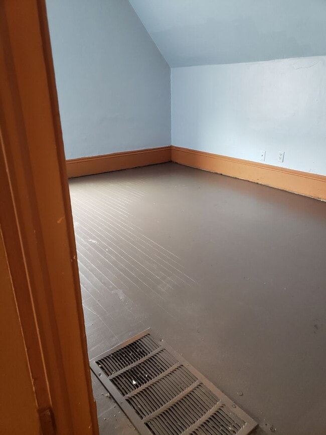 Foto del edificio - 3324N27thM