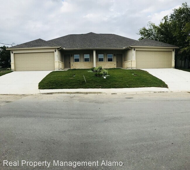 Building Photo - 3 br, 2 bath House - 233 S Water Ln